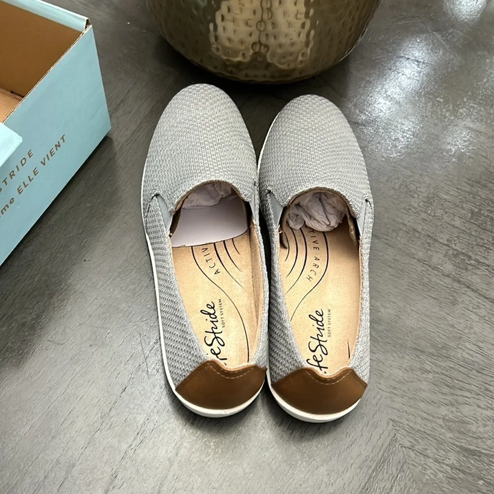 LIFESTRIDE Next Level Slip-ons (WIDE)